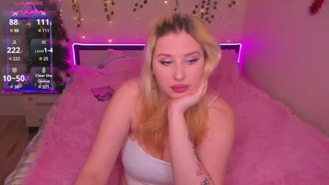 Alice   Miss online show from December 21, 11:24 pm