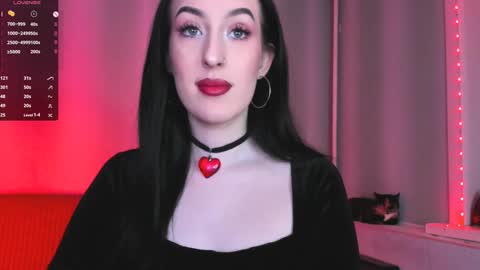 Snapshot of alice___mistress chatting on January 25, 12:38 am Miss Alice online show from January 25, 12:38 am