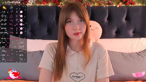 Snapshot of alice_langley chatting on January 18, 11:32 am Alice 3 online show from January 18, 11:32 am