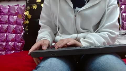 alice online show from September 28, 12:32 pm