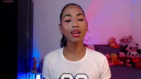    online show from November 24, 8:52 pm