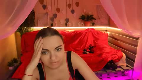 Alice online show from December 14, 2:22 pm