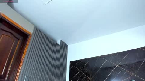 Alice thompsonx online show from March 3, 2:59 pm