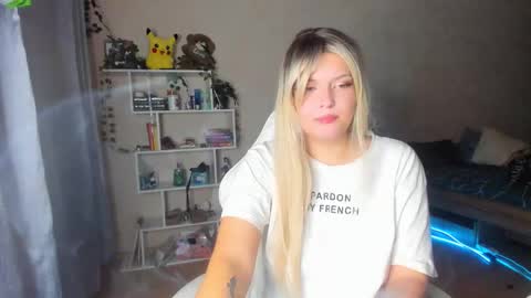 AliceCasey online show from October 16, 7:37 pm