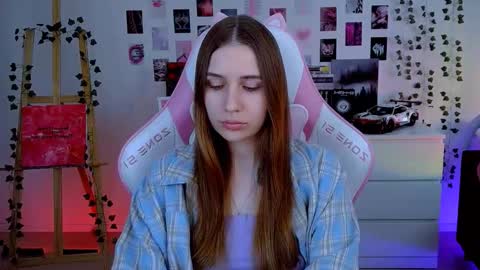 alicecharmy online show from October 13, 6:13 am