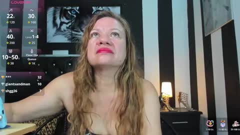 Snapshot of alicee_mature4 chatting on September 29, 1:38 pm alicee_mature4 online show from September 29, 1:38 pm