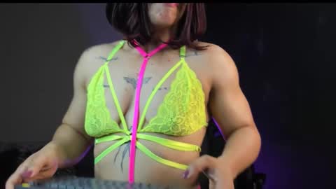 alicefit_212 online show from November 11, 1:44 pm