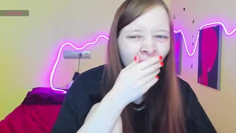 Alie online show from September 19, 1:07 am