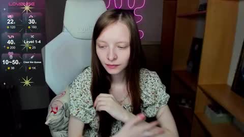 Alie online show from November 11, 2:00 am