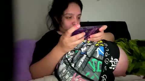 Aliceinboobieland online show from December 25, 10:17 am