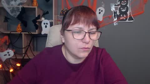 Snapshot of aliceinks chatting on October 19, 6:14 am AliceInks online show from October 19, 6:14 am