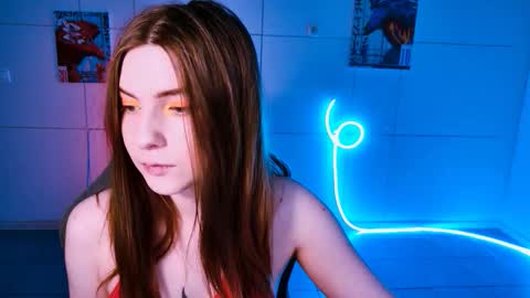 Alice online show from October 1, 5:02 am