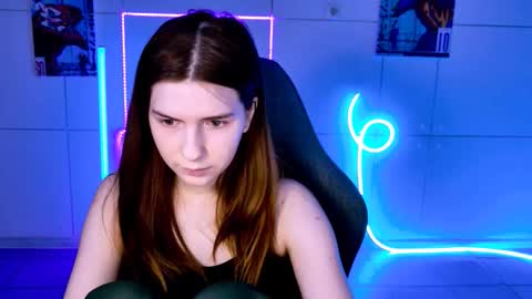 Alice online show from October 3, 5:15 am