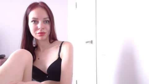 Snapshot of aliceinspires chatting on October 17, 11:24 am Alice online show from October 17, 11:24 am