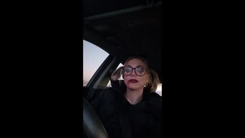 Snapshot of aliceliddell710 chatting on November 1, 12:12 am Alice Liddell online show from November 1, 12:12 am