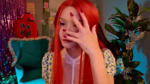 Alice online show from December 15, 9:24 am