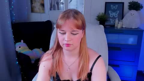 Alice online show from November 22, 11:20 am