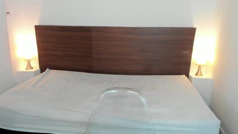 Snapshot of aliceross1 chatting on January 21, 3:04 am AliceRoss online show from January 21, 3:04 am