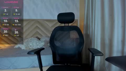 Alice online show from October 3, 9:01 pm