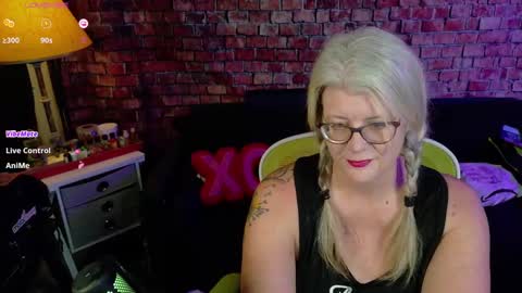 Alices Curiosity online show from February 3, 3:53 am