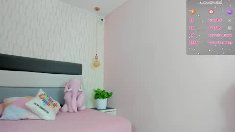          online show from January 25, 1:52 pm