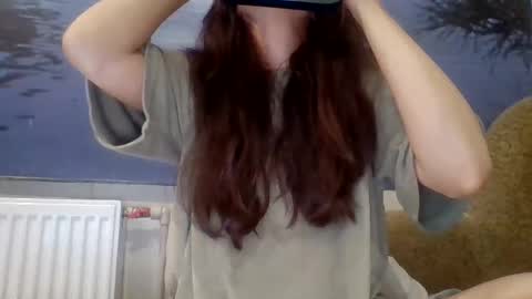 AliceTailorrr online show from November 3, 7:04 pm