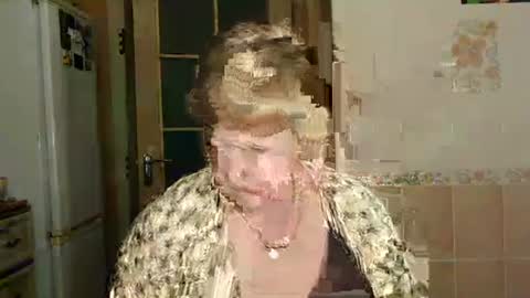 Snapshot of alicexmistress chatting on January 17, 2:50 pm Alicexmistress online show from January 17, 2:50 pm