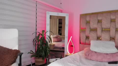 Alicia Lang online show from February 1, 12:29 am