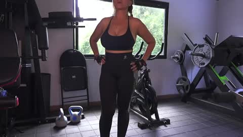 Alicia Lang online show from October 18, 2:51 pm