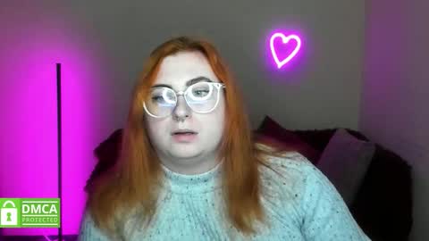 Snapshot of alicia_side_red chatting on October 22, 11:21 am Alicia online show from October 22, 11:21 am