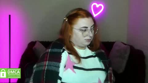 Snapshot of alicia_side_red chatting on November 13, 7:07 am Alicia online show from November 13, 7:07 am