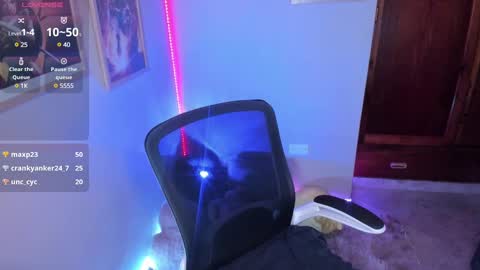 Jennyfer online show from December 14, 10:28 pm