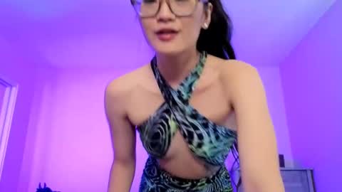 Snapshot of aliciaz3 chatting on September 12, 4:29 pm Alicia Hebi online show from September 12, 4:29 pm