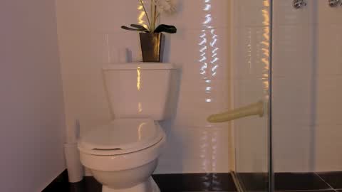 Ali Diaz online show from March 1, 9:59 pm