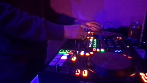 busco rockera online show from March 5, 12:27 am