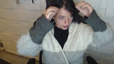 AlienHigh  FlashNigga online show from September 24, 10:51 am