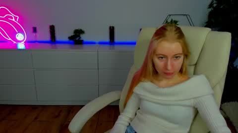 Alina online show from November 3, 6:36 am