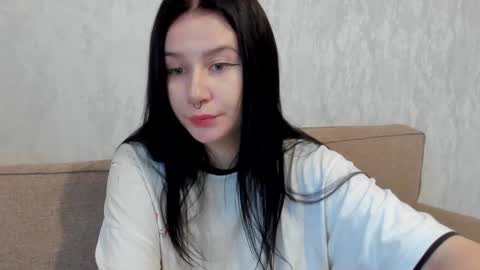 Aline Greeeen online show from December 3, 8:49 am