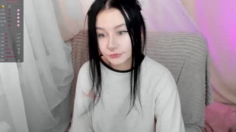 Aline Greeeen online show from February 27, 3:14 am