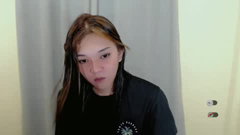 Snapshot of alisa_kiss_ chatting on January 25, 5:51 am Shanti xhey online show from January 25, 5:51 am