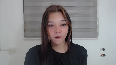 Snapshot of alisa_kiss_ chatting on January 29, 1:27 am Shanti xhey online show from January 29, 1:27 am