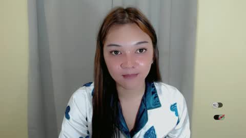 Snapshot of alisa_kiss_ chatting on February 7, 8:42 pm Shanti xhey online show from February 7, 8:42 pm