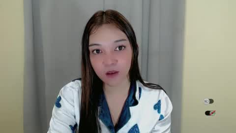 Snapshot of alisa_kiss_ chatting on February 8, 7:16 pm Shanti xhey online show from February 8, 7:16 pm
