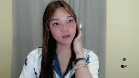 Snapshot of alisa_kiss_ chatting on February 9, 12:52 pm Shanti xhey online show from February 9, 12:52 pm