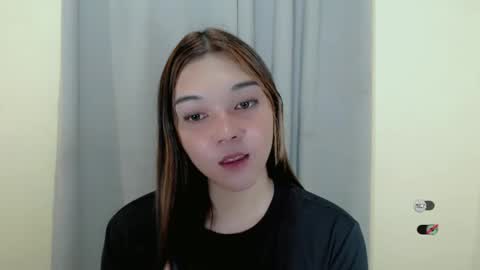 Snapshot of alisa_kiss_ chatting on February 12, 12:01 pm Shanti xhey online show from February 12, 12:01 pm