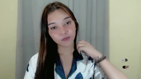 Snapshot of alisa_kiss_ chatting on February 14, 1:18 pm Shanti xhey online show from February 14, 1:18 pm