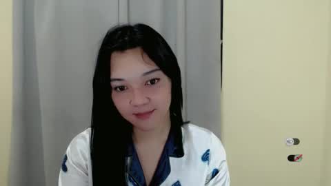 Snapshot of alisa_kiss_ chatting on February 27, 11:31 am Shanti xhey online show from February 27, 11:31 am