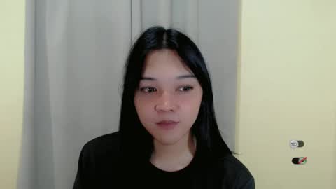 Snapshot of alisa_kiss_ chatting on March 5, 7:38 am Shanti xhey online show from March 5, 7:38 am