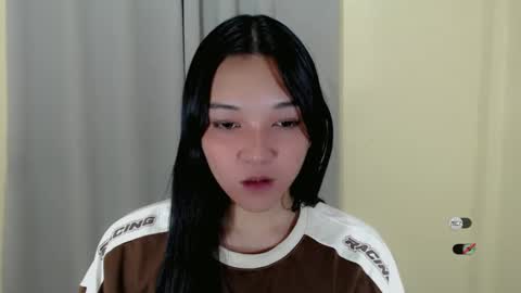 Snapshot of alisa_kiss_ chatting on March 12, 9:44 am Shanti xhey online show from March 12, 9:44 am