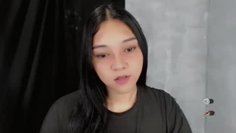 Snapshot of alisa_kiss_ chatting on October 28, 10:56 pm Shanti xhey online show from October 28, 10:56 pm